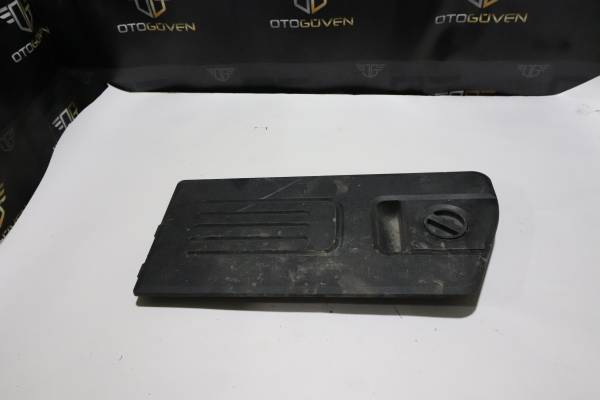 FORD RANGER 3.0 TDCİ ÇIKMA PARÇA  2013-2015 İÇ TORPİDO KAPAĞI